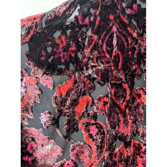 Torrid Top Women 3X Black Halter Pullover Sleeveless Red Floral Burnout Velvet - Picture 4 of 14